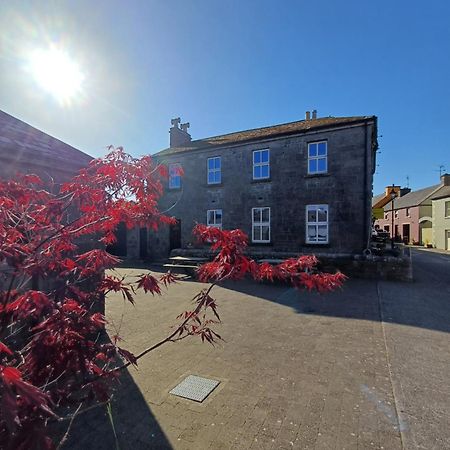 Clonbur House - Two Bedroom Village Apartment Galway Exterior foto